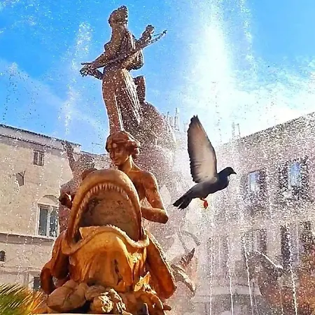 Dimora Diaz 23a * 锡拉库扎